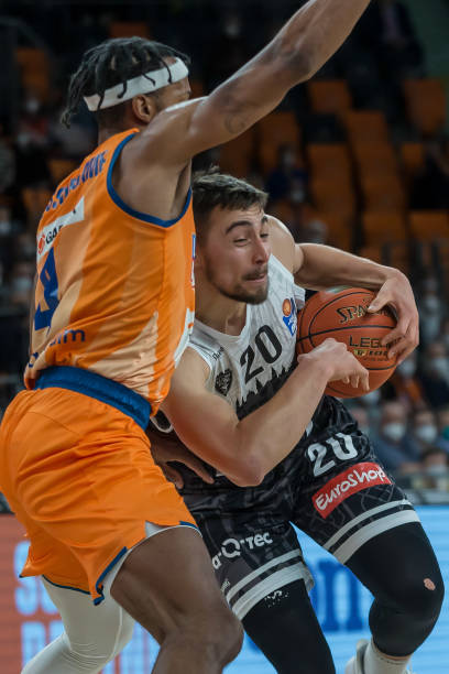 近十年来德 近十年来德